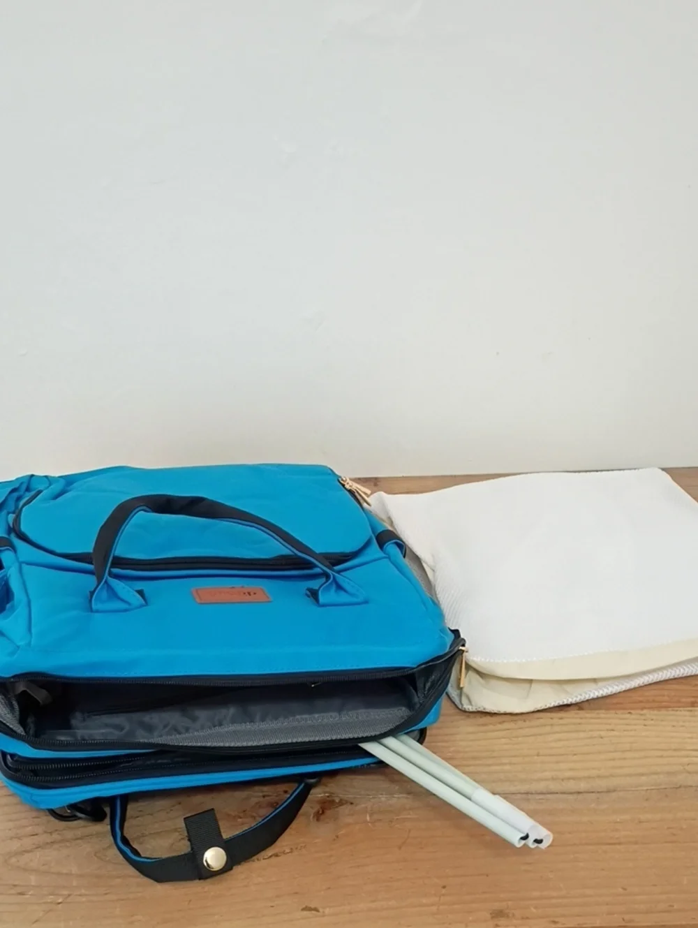 DEBUG Dual-Purpose Diaper Bag with Changing Station & Bassinet, Blue NWT